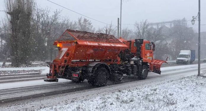 снег_дорога_спецтехника