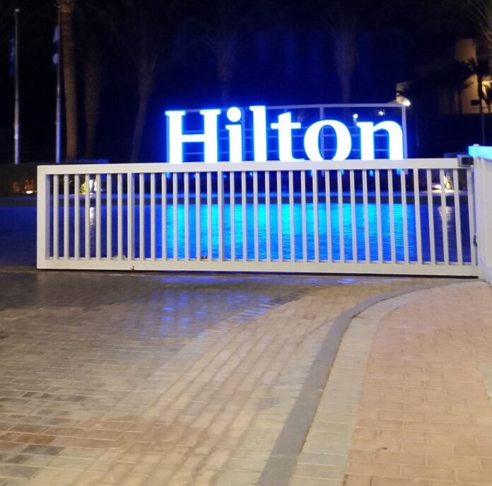 хилтон_отель