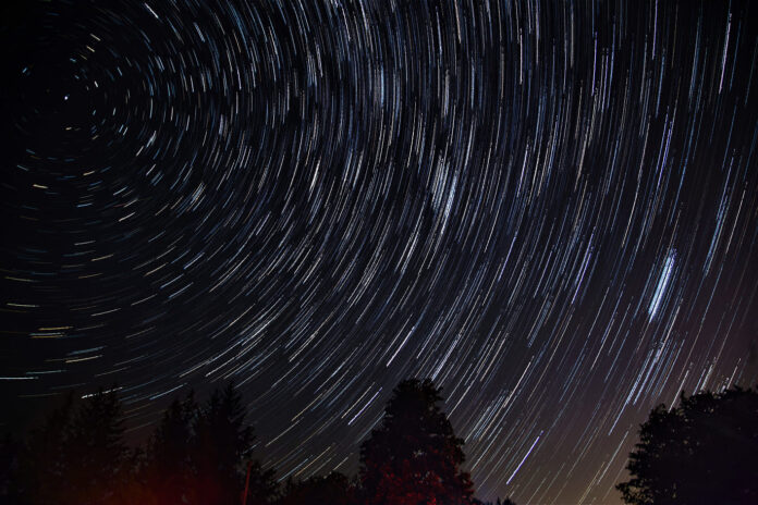 beautiful-shot-night-sky-with-breathtaking-spinning-stars 1 (1)