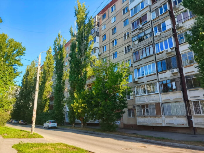 дом